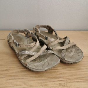 Merrell sandals size 7